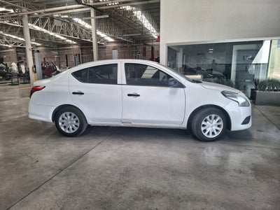 2018 Nissan VERSA DRIVE MT AC