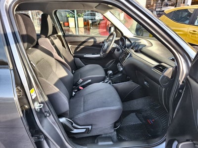 2023 SUZUKI SWIFT GLX CVT