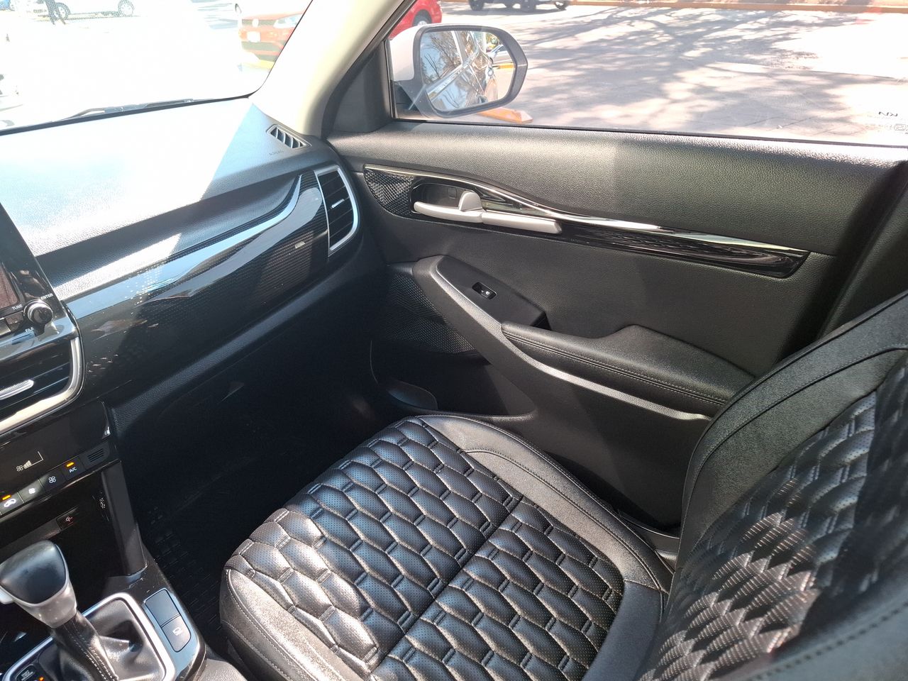 2023 Kia SELTOS EX PACK