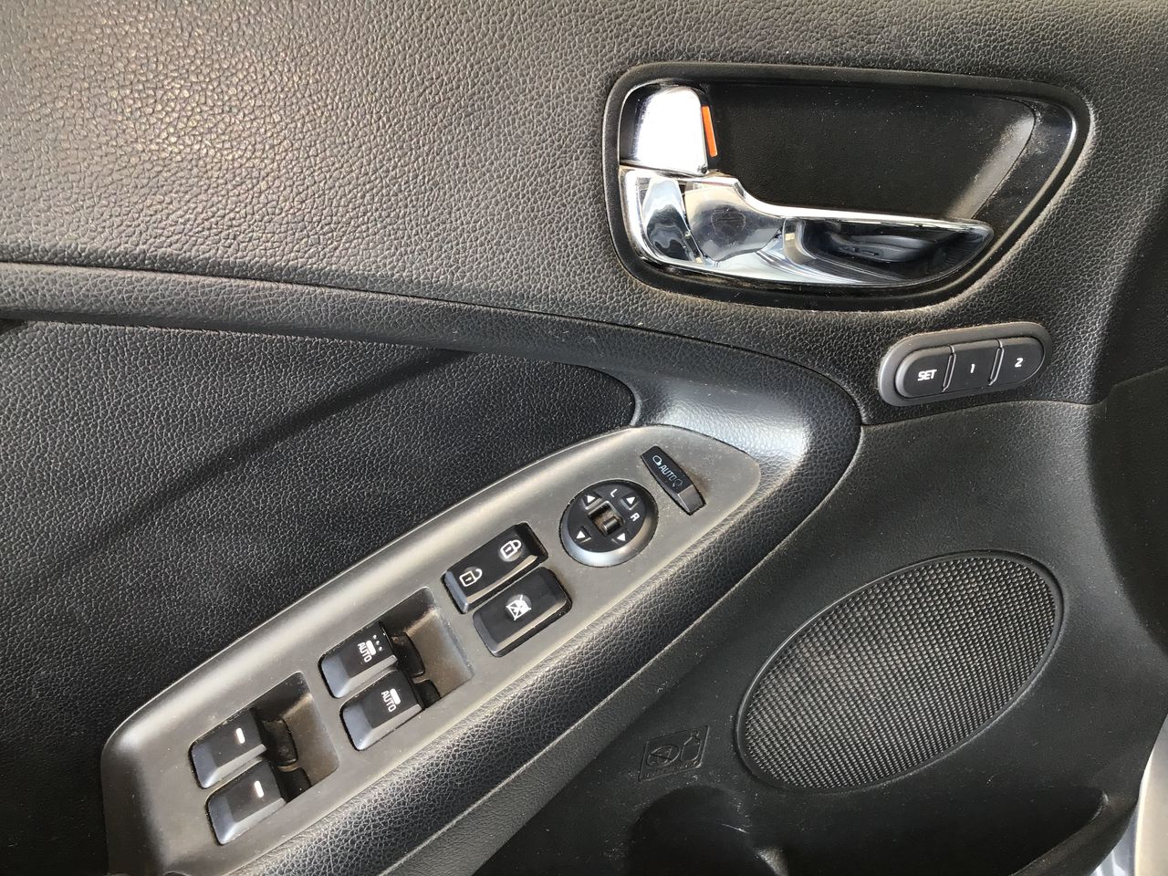2018 Kia FORTE FORTE HB SX AT