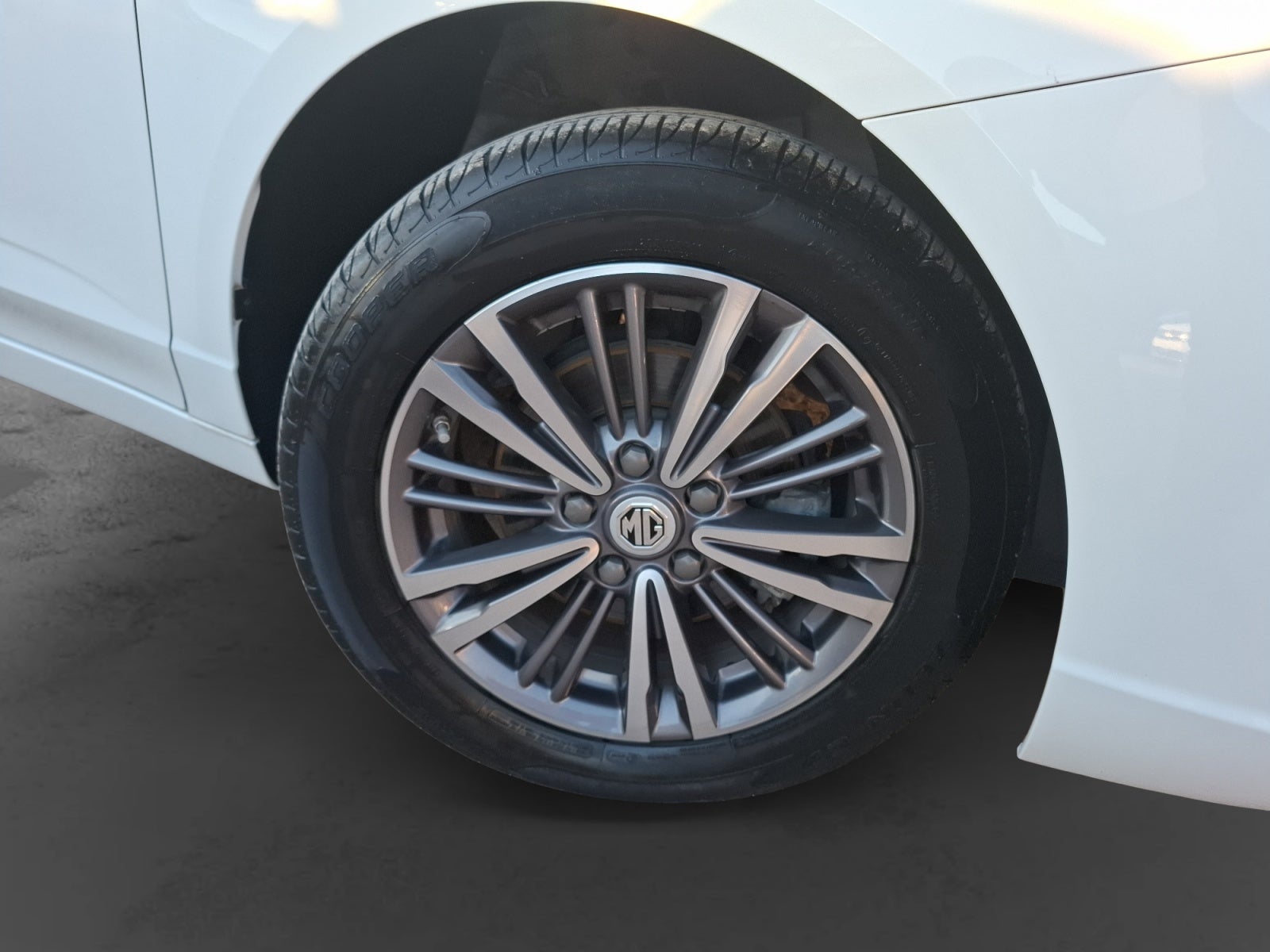 2023 MG MG 5 1.5L DEL ELEGANCE AT